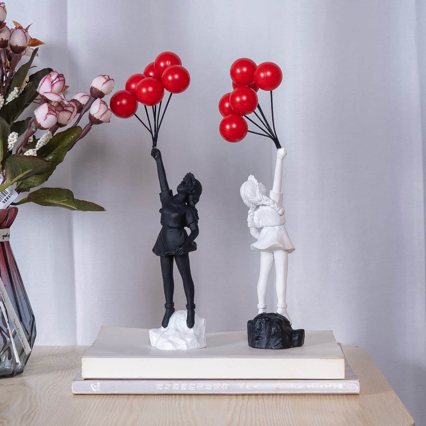 Girl with Red Balloons Statue (9.68in)
