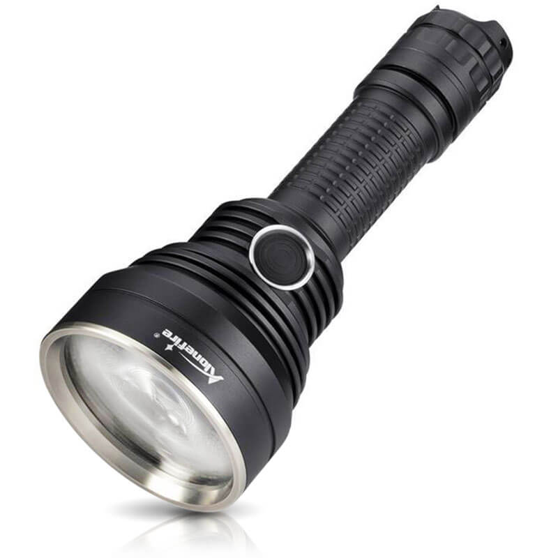ALONEFIRE - Extremely bright 50000 lumen flashlight, 40x light zoom up to 3200 ft range