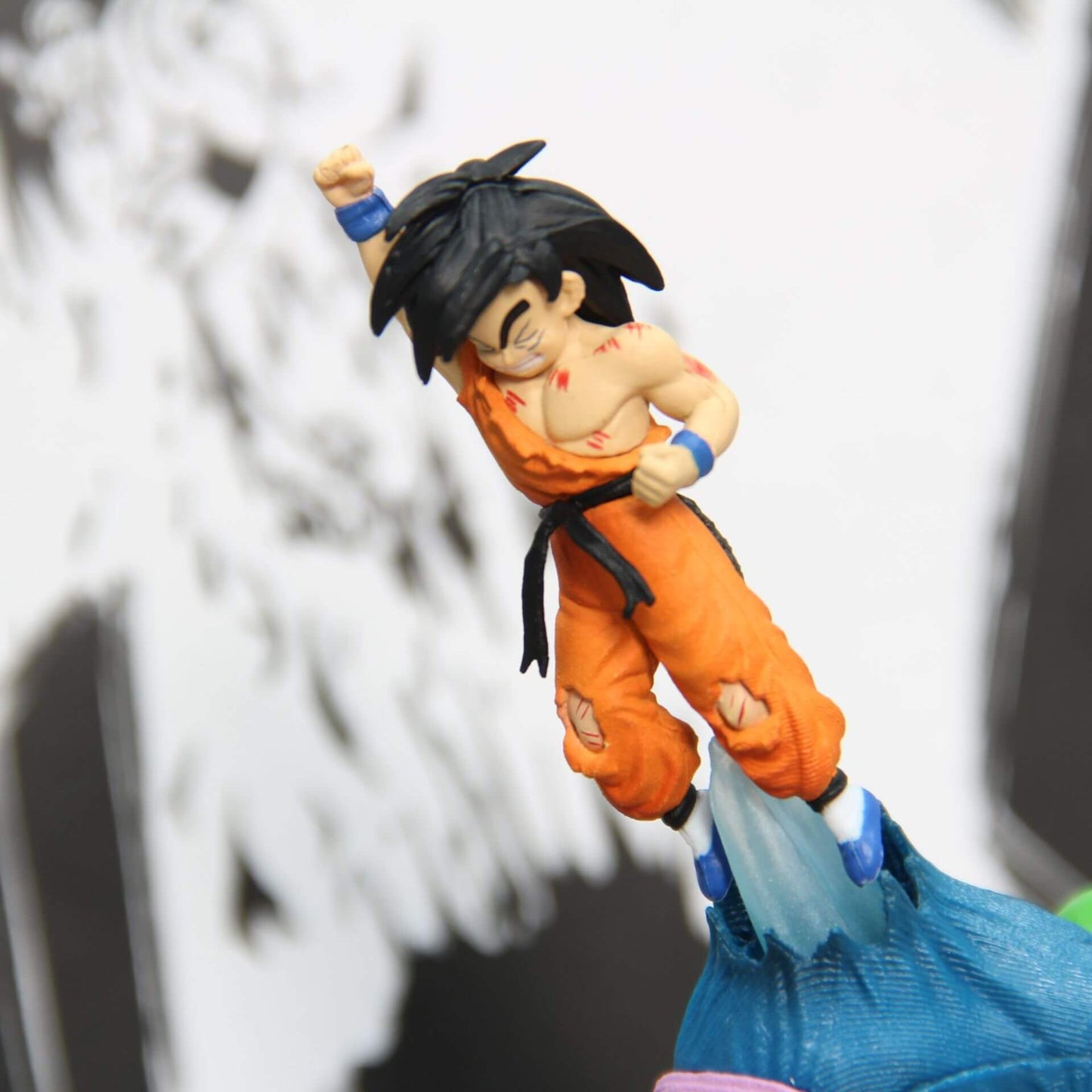 Son Goku Piccolo Fight Scene with LED Light ✪ “Dragon Ball” Action Figure (8 inch)